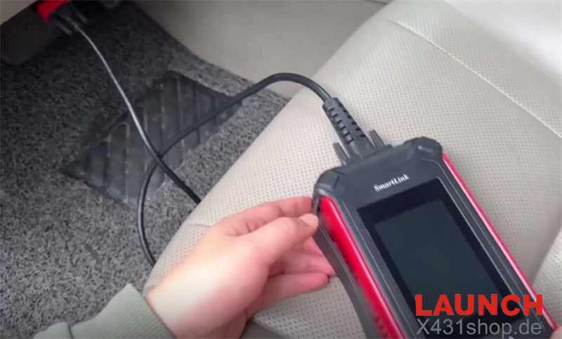 launch-smartlink-fixes-ferrari-458-afs-system-fault-1